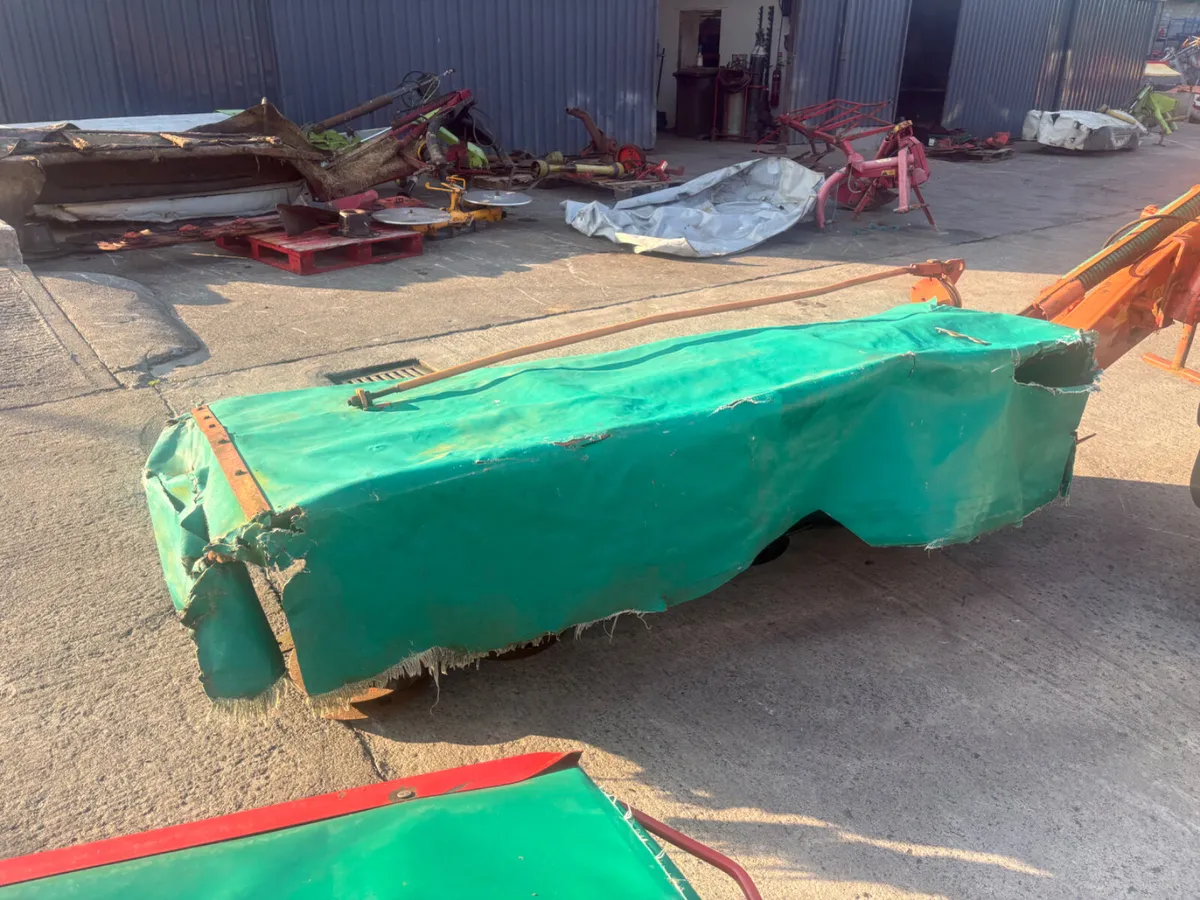 KVERNELAND 226 DISC MOWER - Image 2