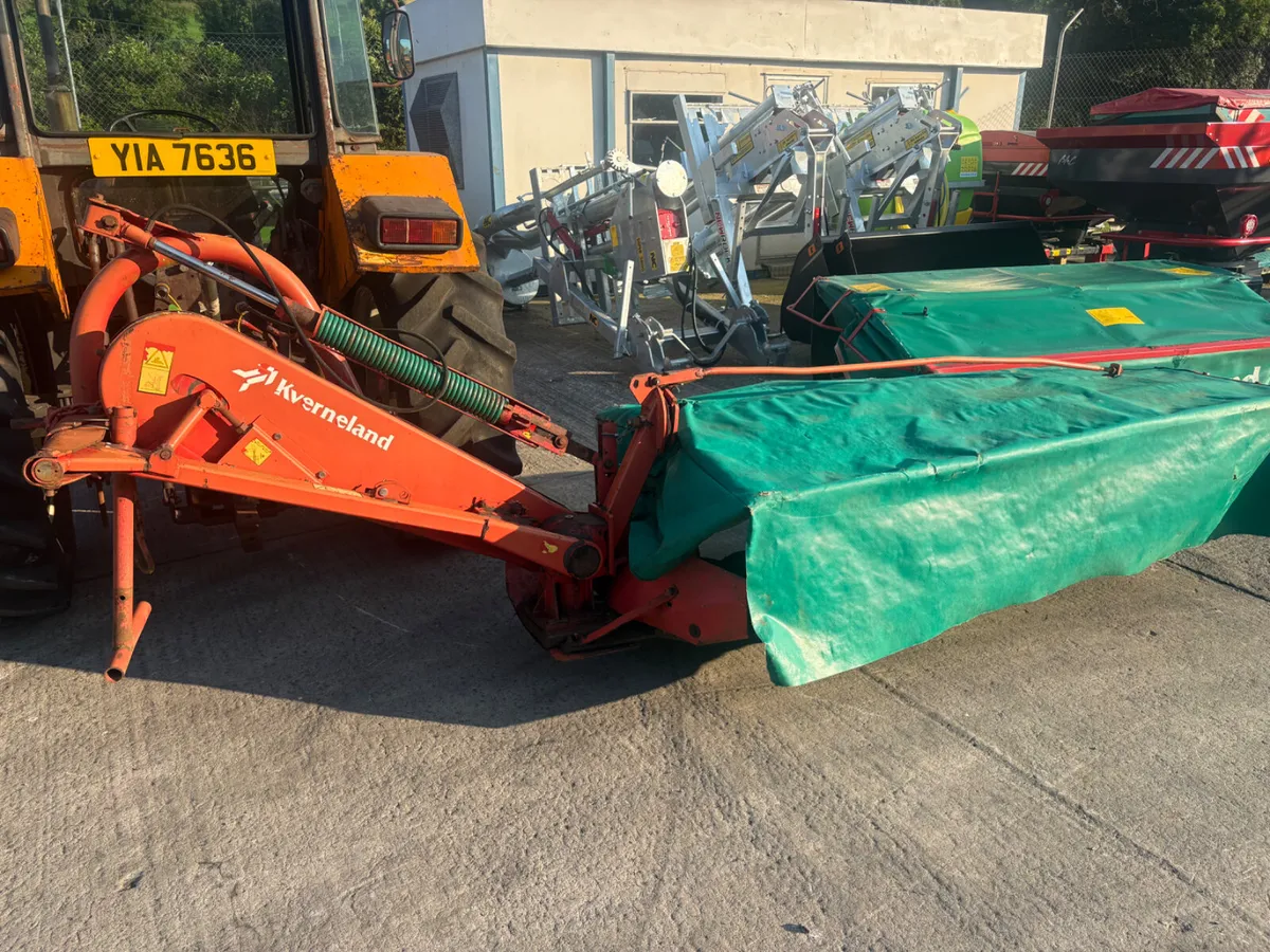 KVERNELAND 226 DISC MOWER - Image 1