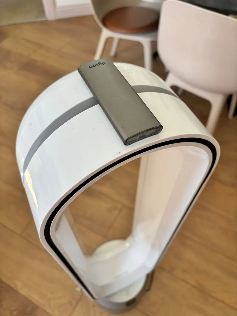 Dyson air purifier fan - Image 2
