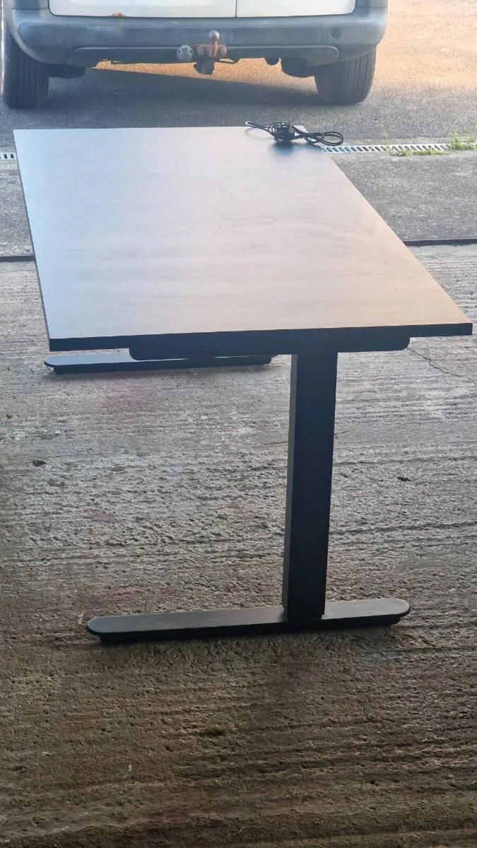 Standing Desk - Electric Sit / Stand - Image 2