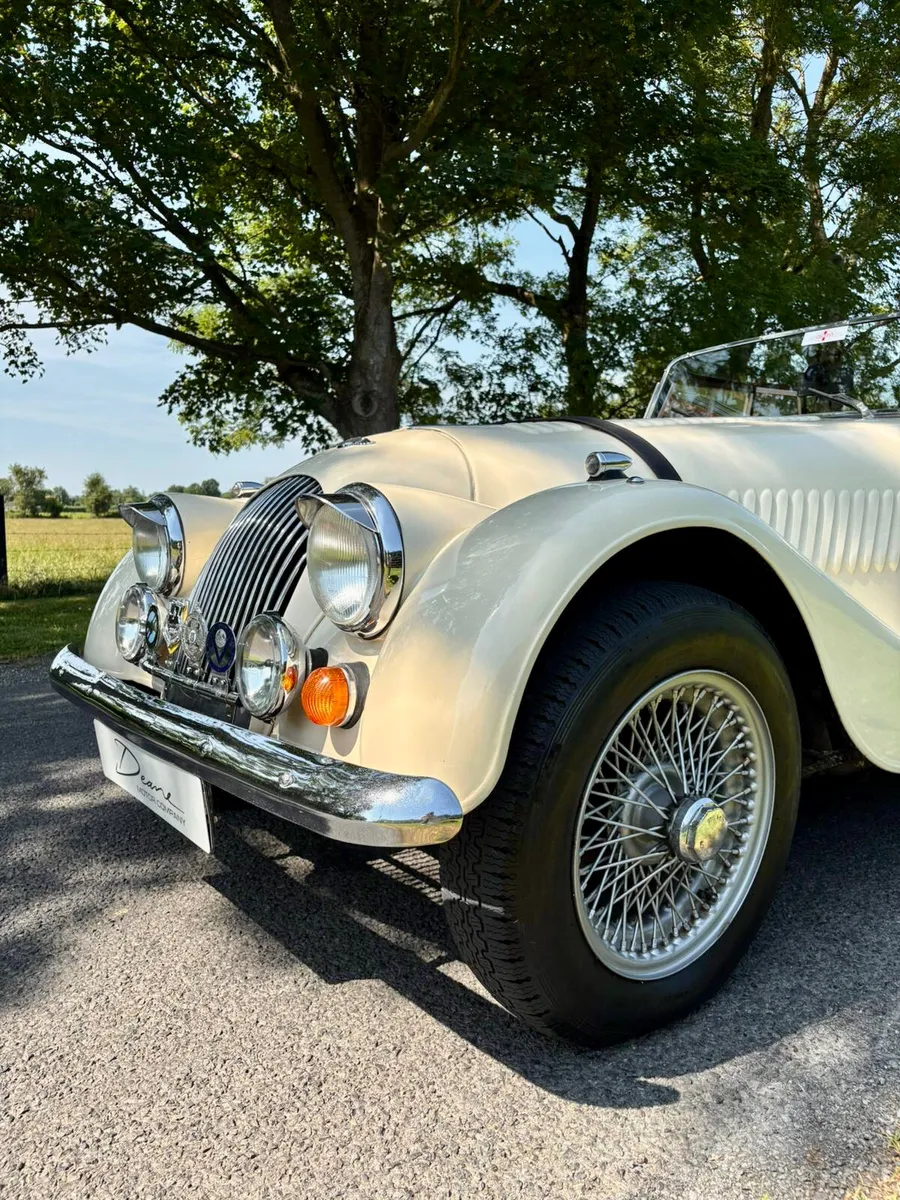 Morgan 4/4 (Beautiful car in excellent condition) - Image 2