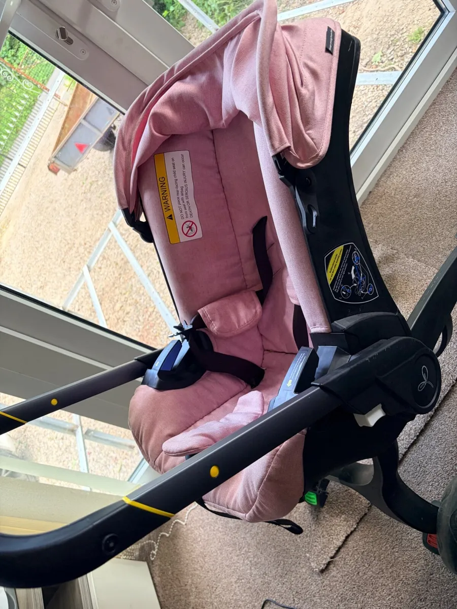 Stroller for a baby car seat 2 in one - Image 2