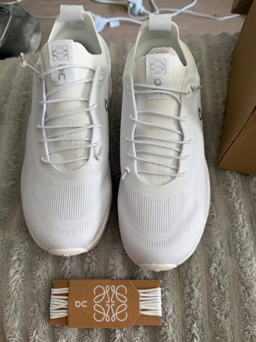 Sneakers - Image 1