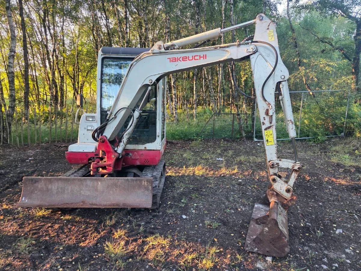 Takeuchi TB125 - Image 2