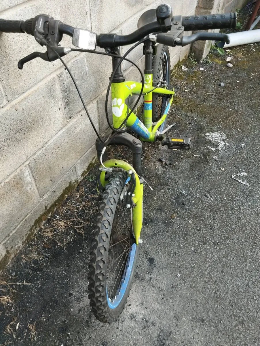 Boys 20inch Bike - Image 3