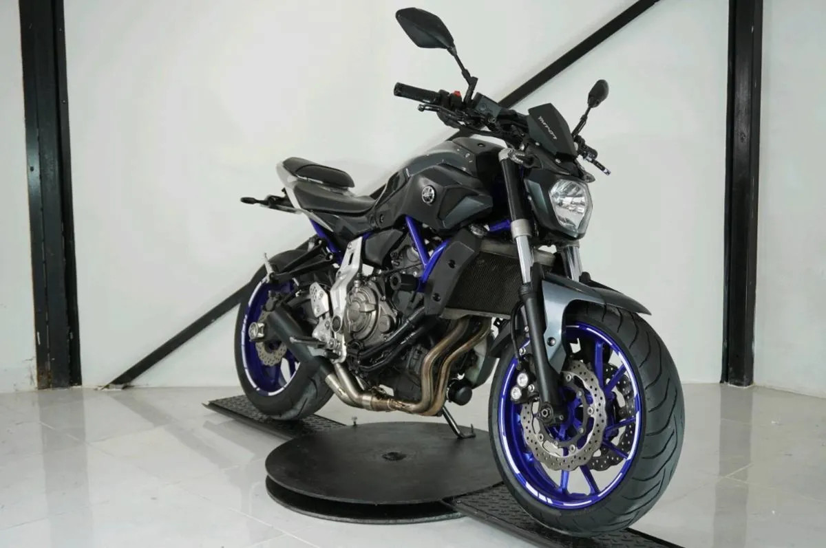 ...2015 YAMAHA MT 07.... - Image 1