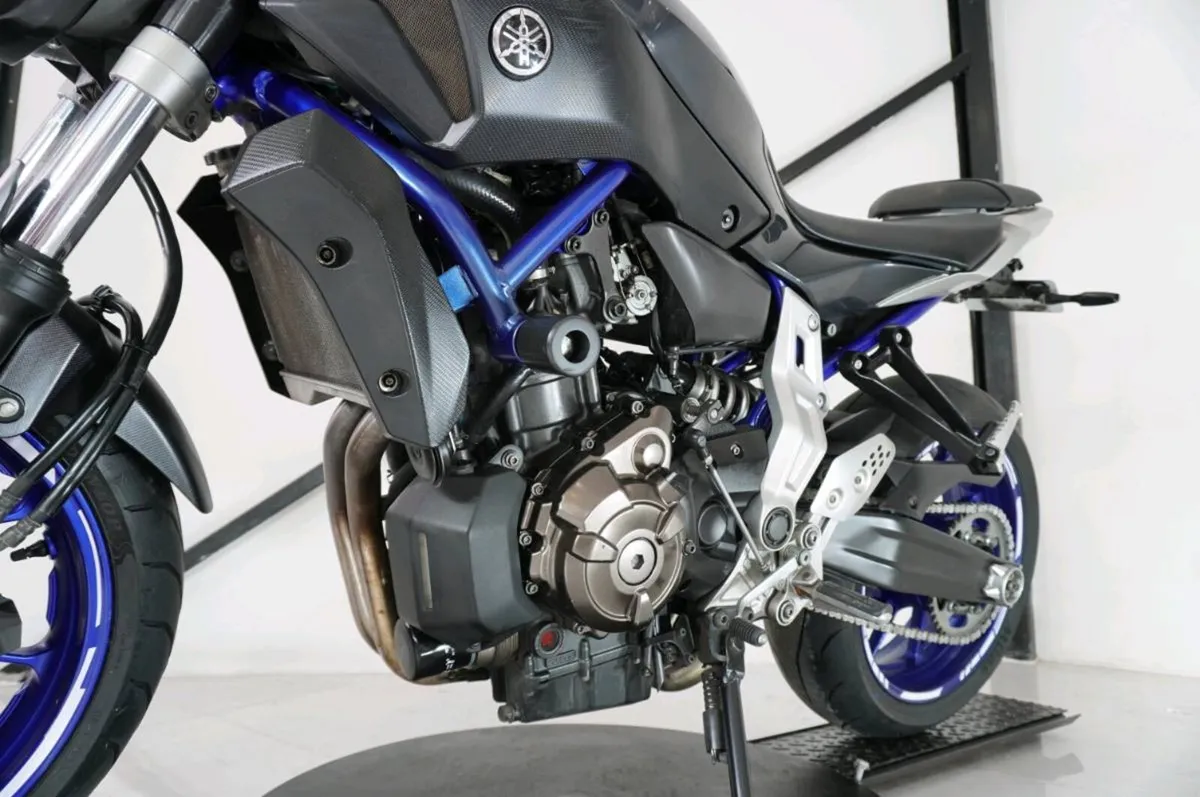 ...2015 YAMAHA MT 07.... - Image 3