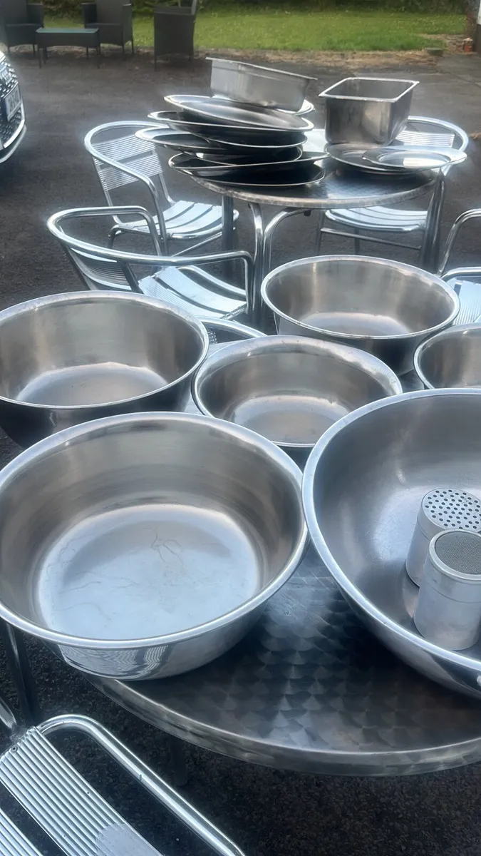 Catering equipment - Image 1