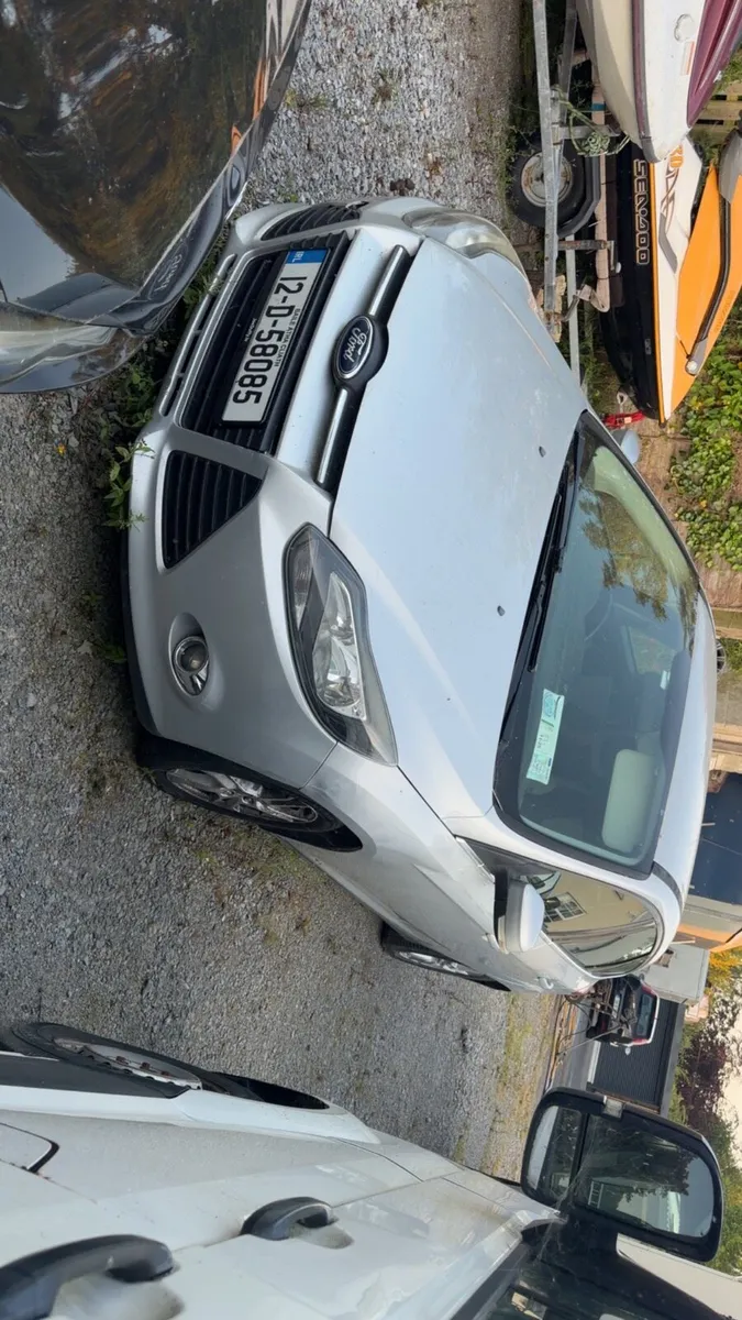 2012 focus - Image 1