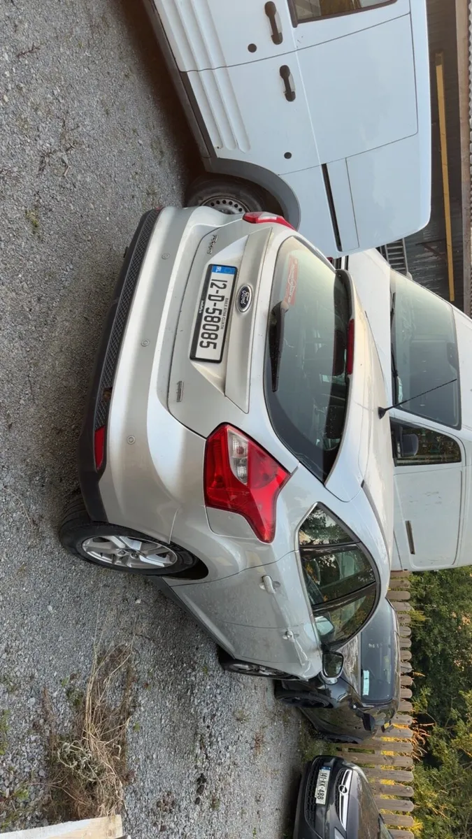 2012 focus - Image 3