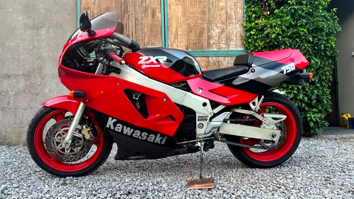ZXR 750 H1 - Image 2
