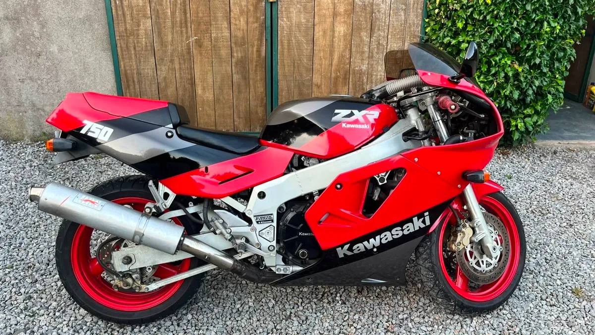 ZXR 750 H1 - Image 3