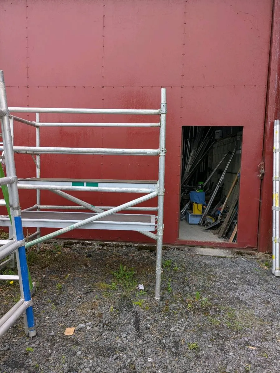Scaffolding tower - Image 3