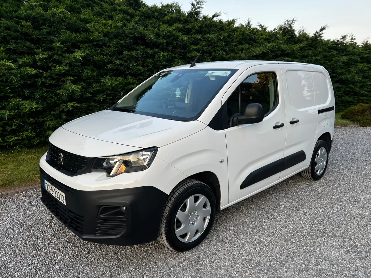 2022 Peugeot Partner 1.5L Professional - Low Km's - Image 2