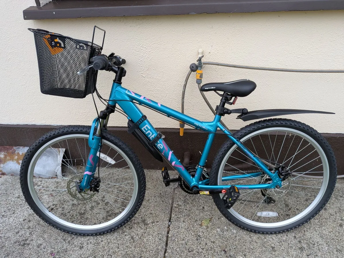 Apollo entice Bike - Image 1