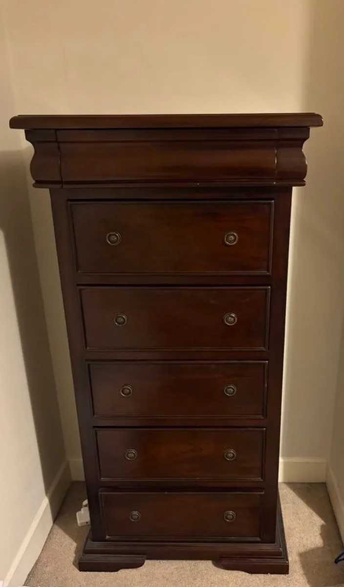 Bedroom  furniture - Image 2
