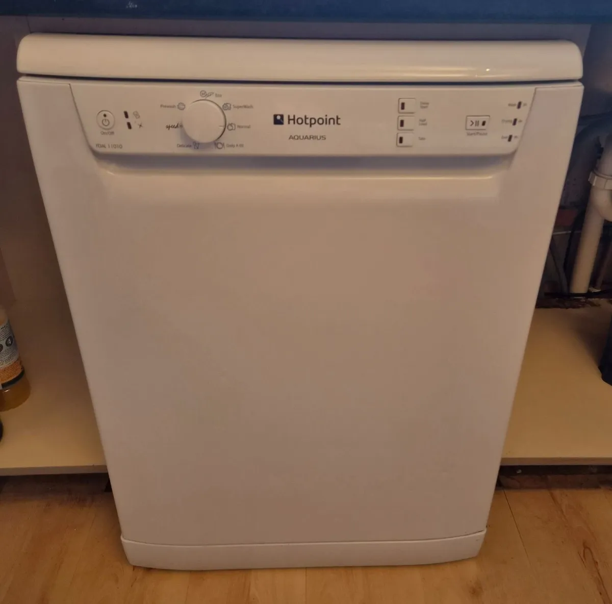 Dishwasher - Image 1