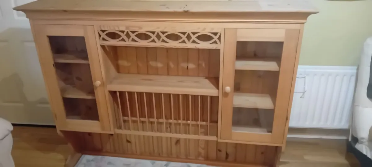 Dresser for kitchen - Image 1