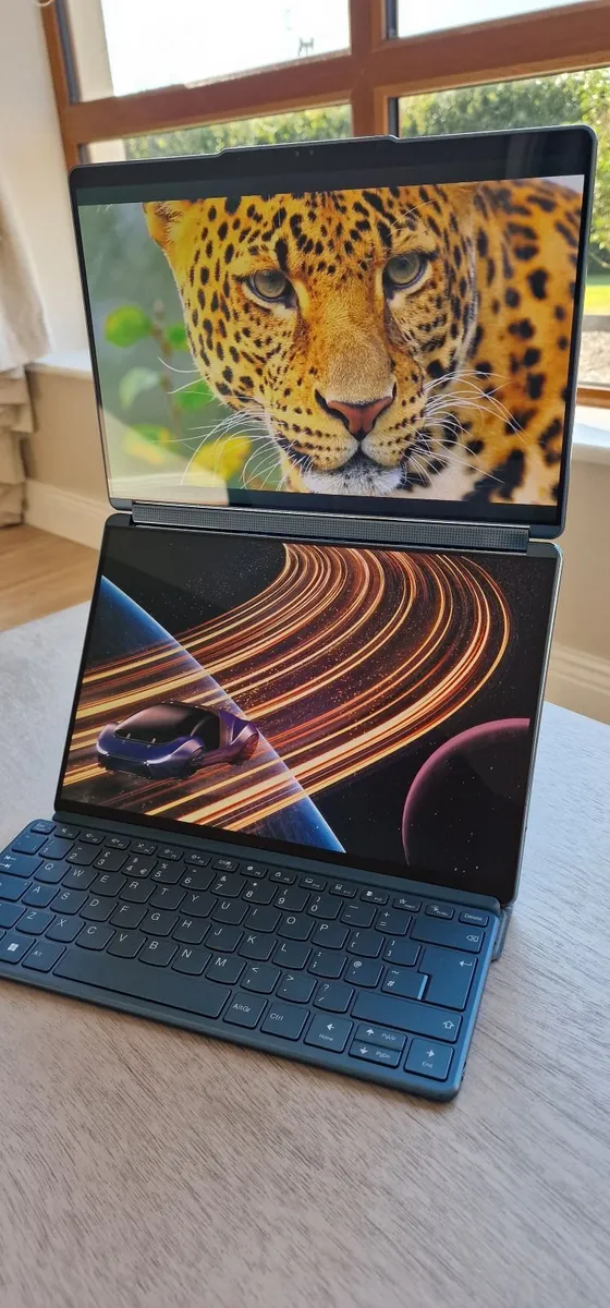 Lenovo Yoga Book 9i i7 13th Gen | Dual OLED | 16GB - Image 2