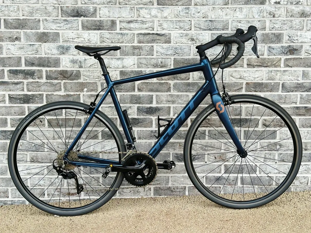 Scott Speedster Road Bike - Image 1
