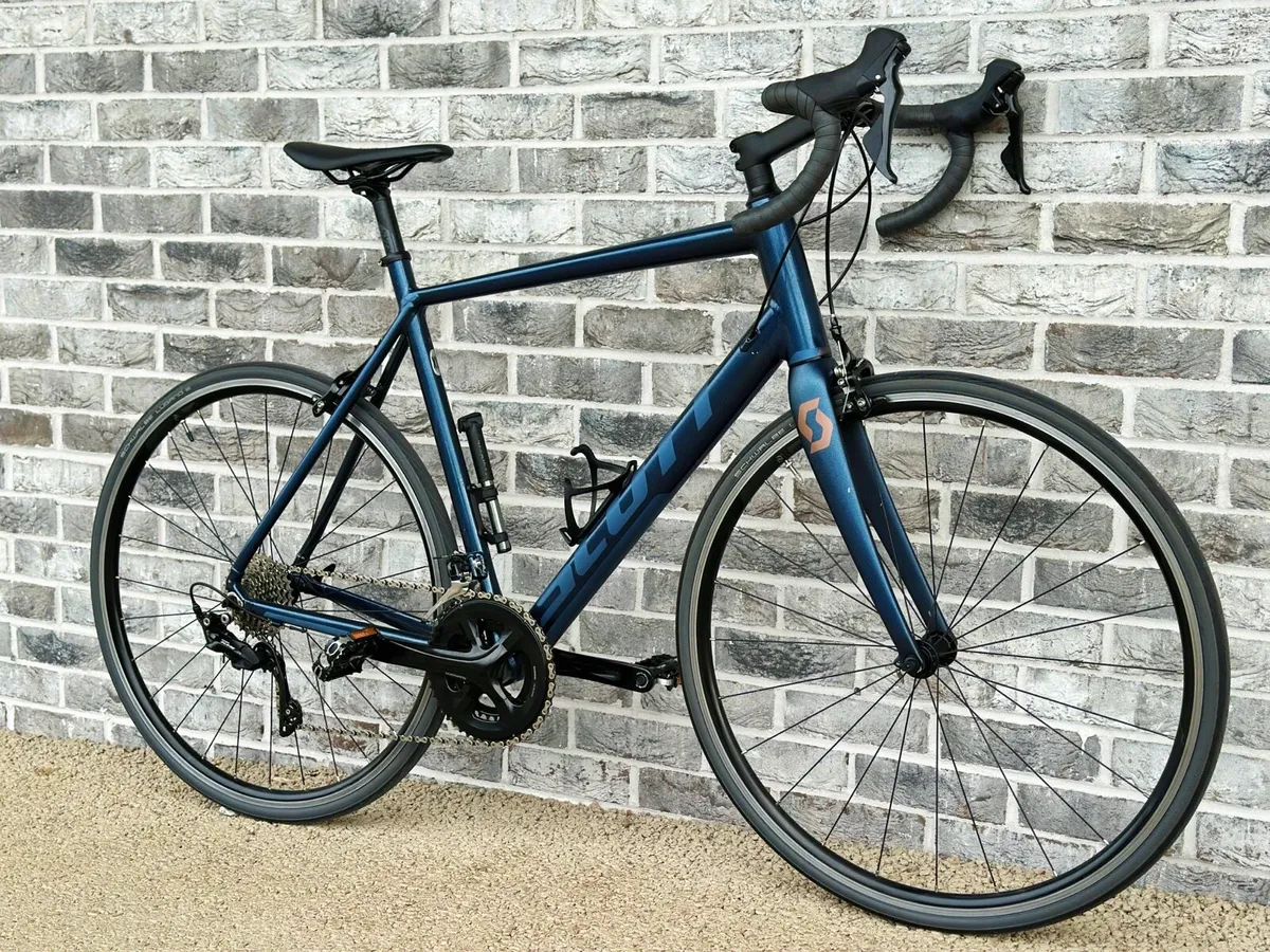 Scott Speedster Road Bike - Image 2