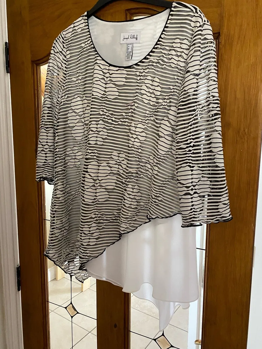 Ladies Top - Image 1