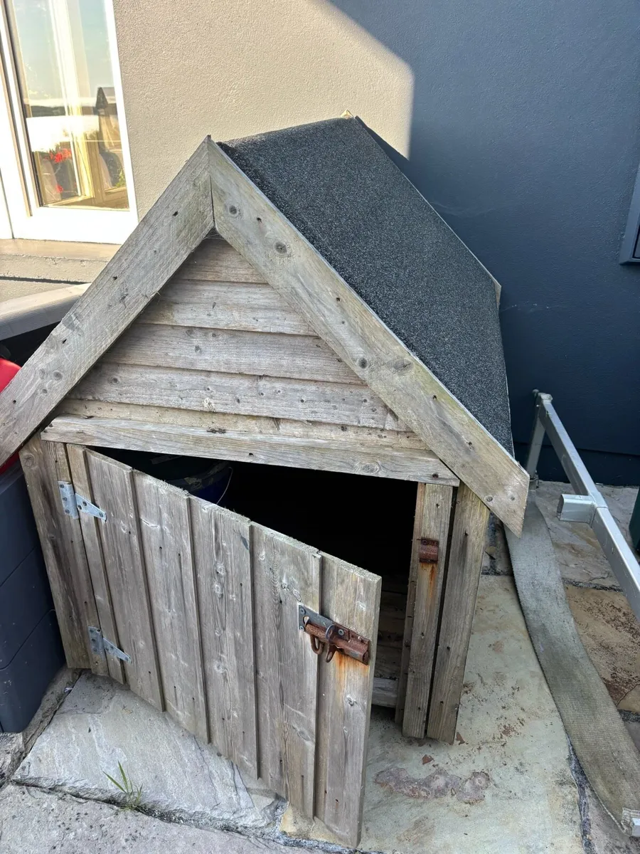 Large dog house - Image 2