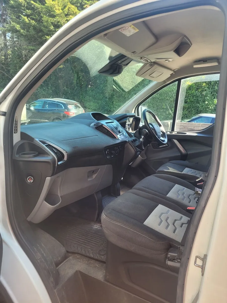 Ford Transit Custom 2017 - Image 4