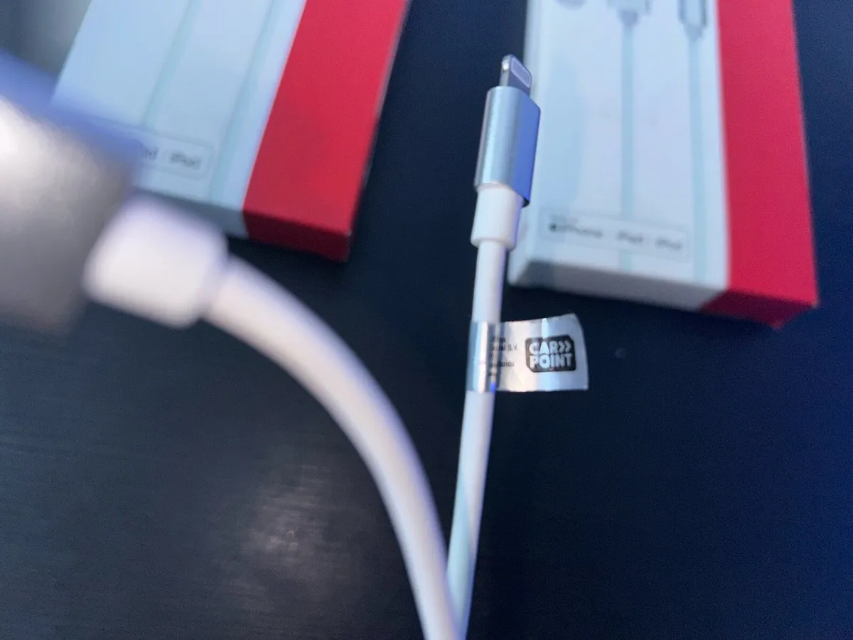 2M USB to Lightning iPhone charger - Image 3