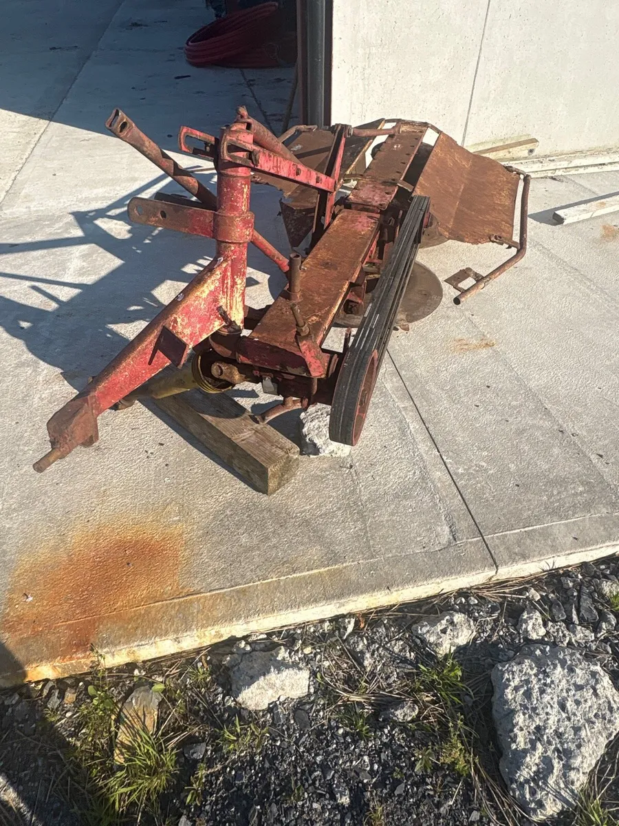Pz mower and haybob - Image 1