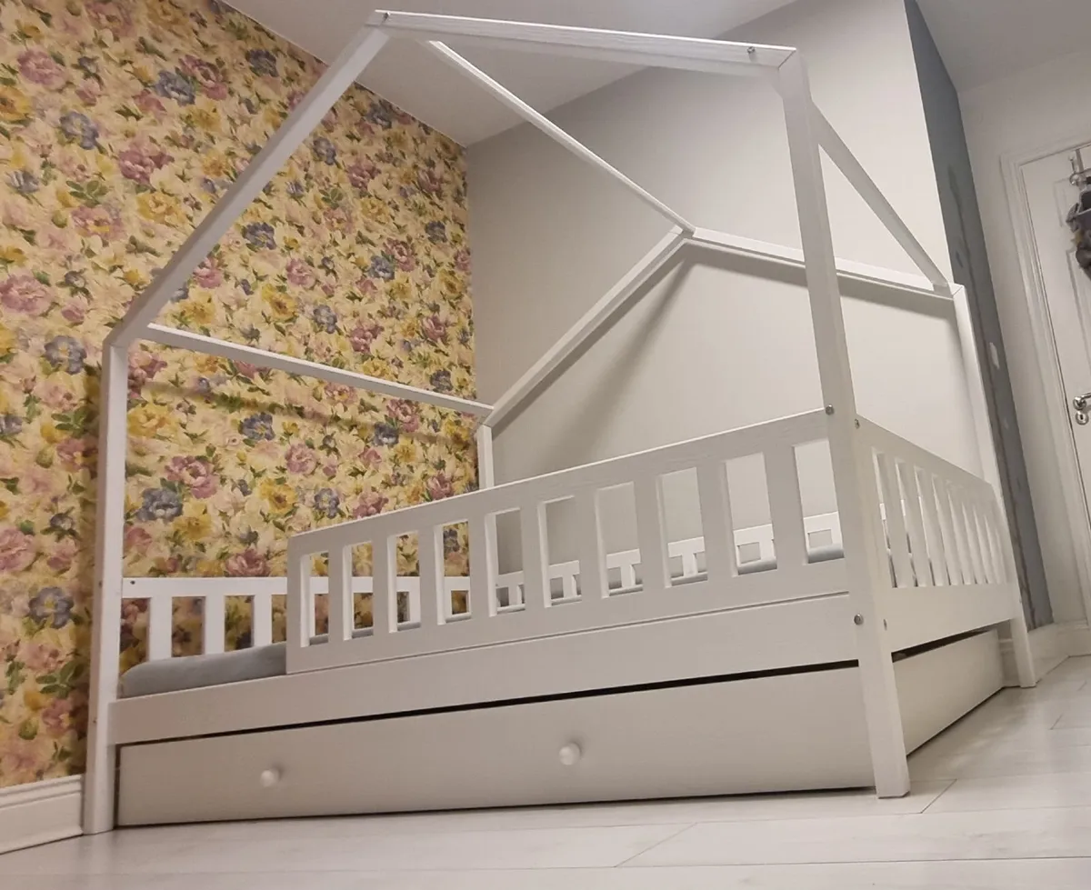 Kids Bed Toddler House Bedroom Bunk Bed - Image 1