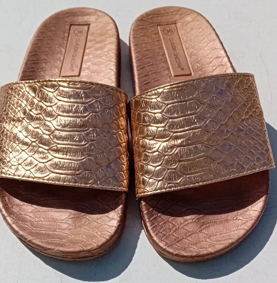 Ladies Sliders - Image 1
