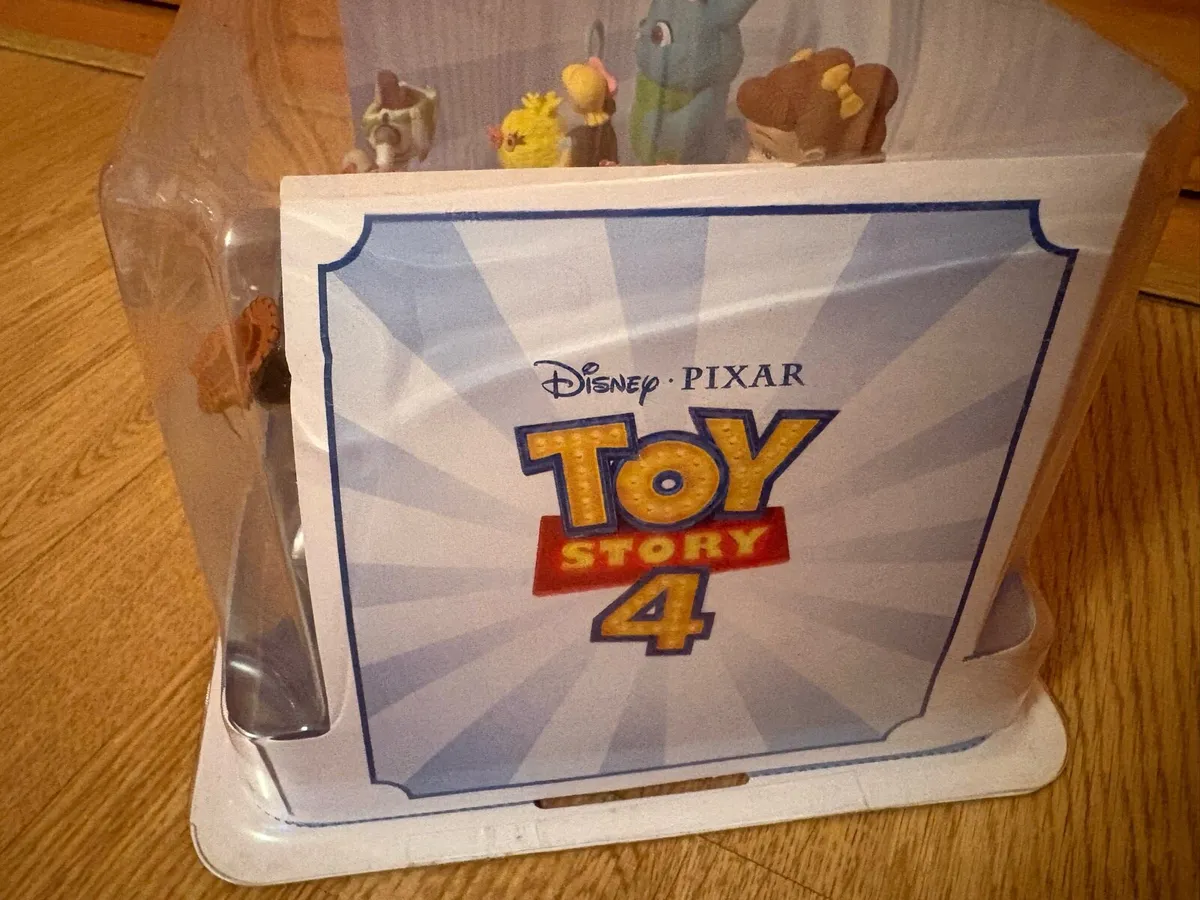 Deluxe Toy Story Figurine Set - Image 2