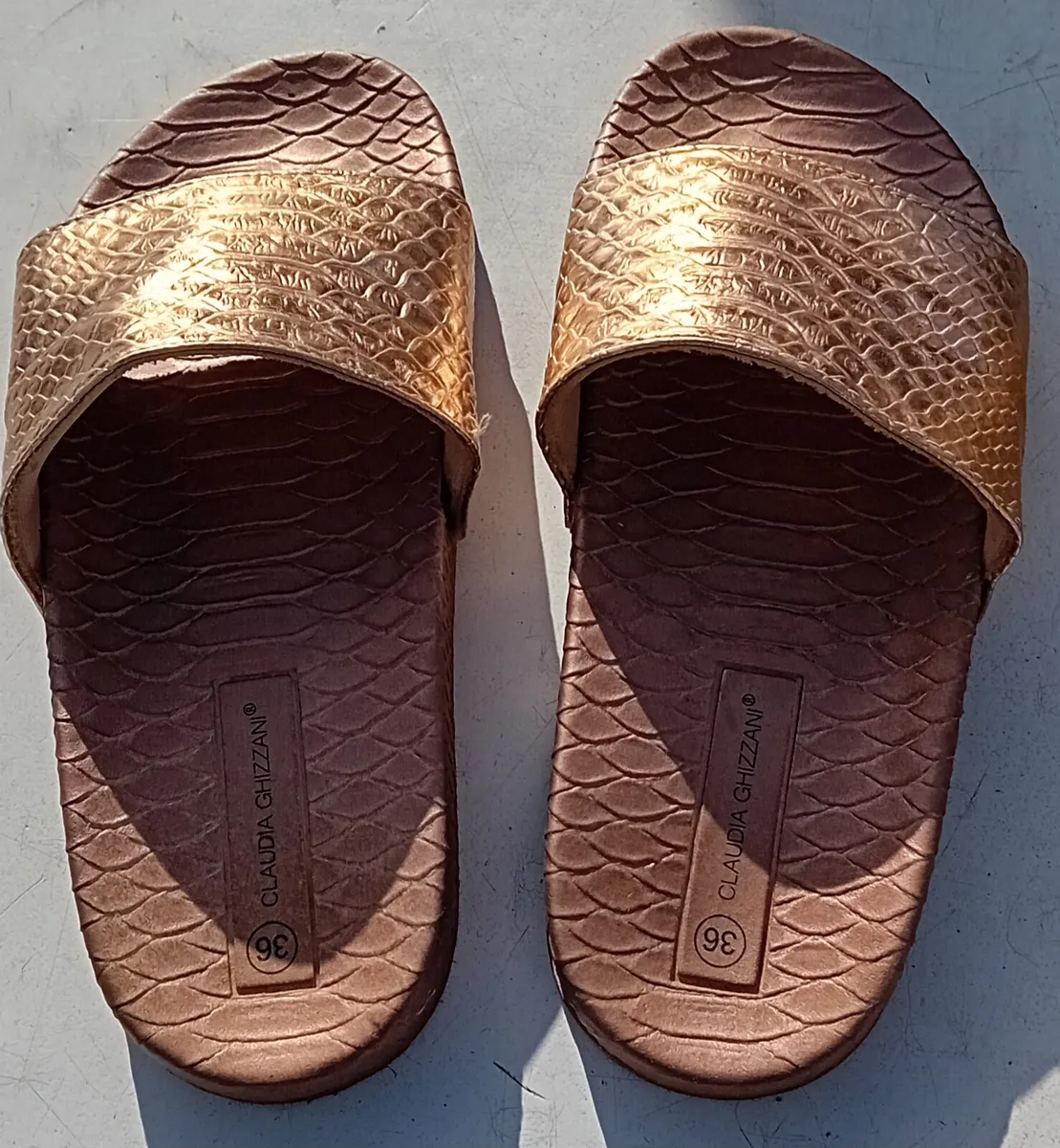 Ladies Sliders - Image 3
