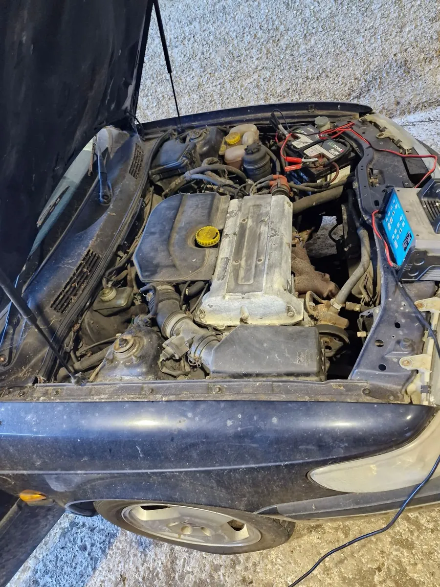 Saab 900SE 1997 - Image 4
