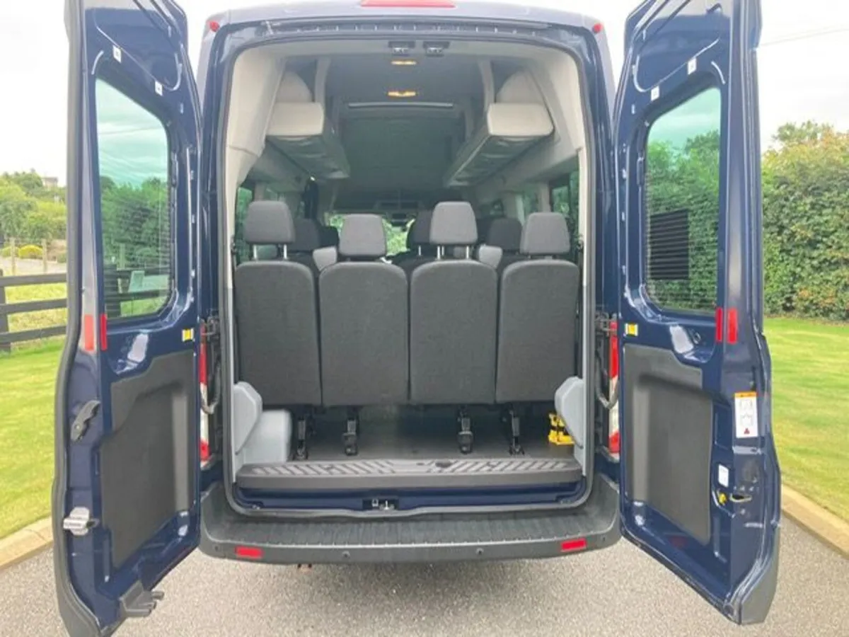 2017 FORD TRANSIT 460 TREND MINIBUS - Image 3