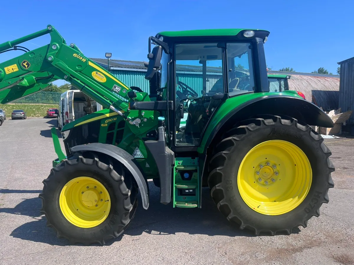 John Deere 6110M - Image 1