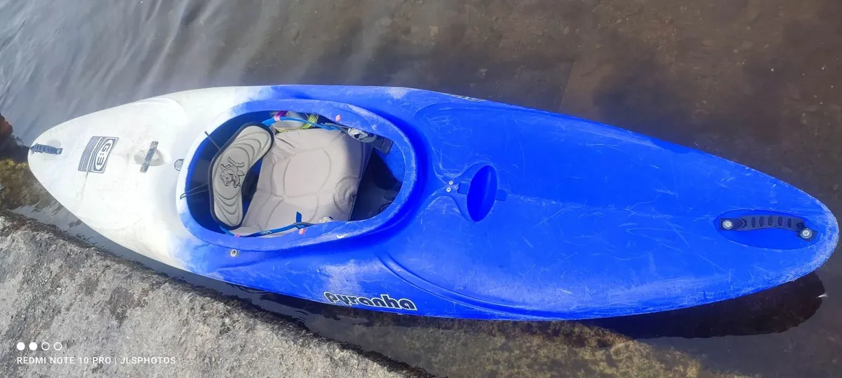 Kayak - Image 4