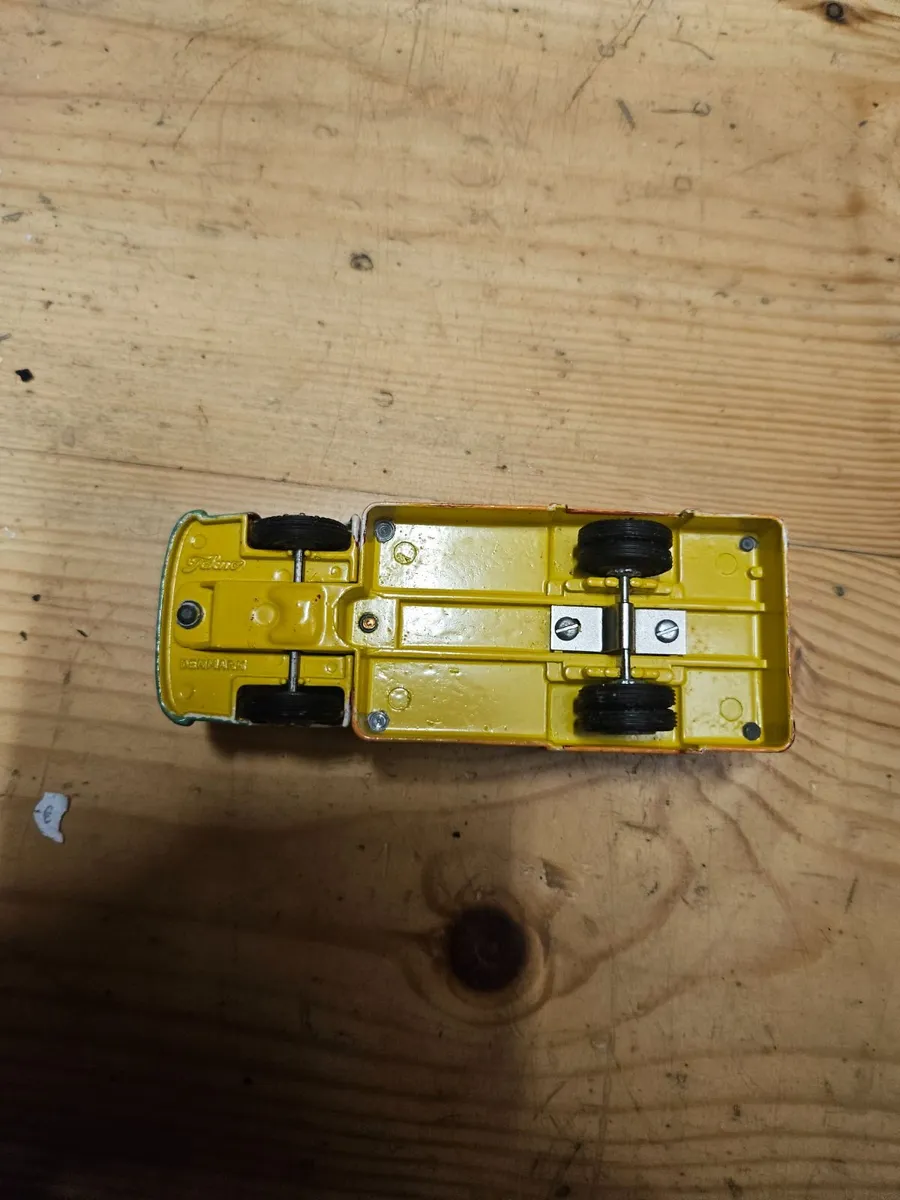 Corgi Tekno Code3 Circus Truck - Image 3