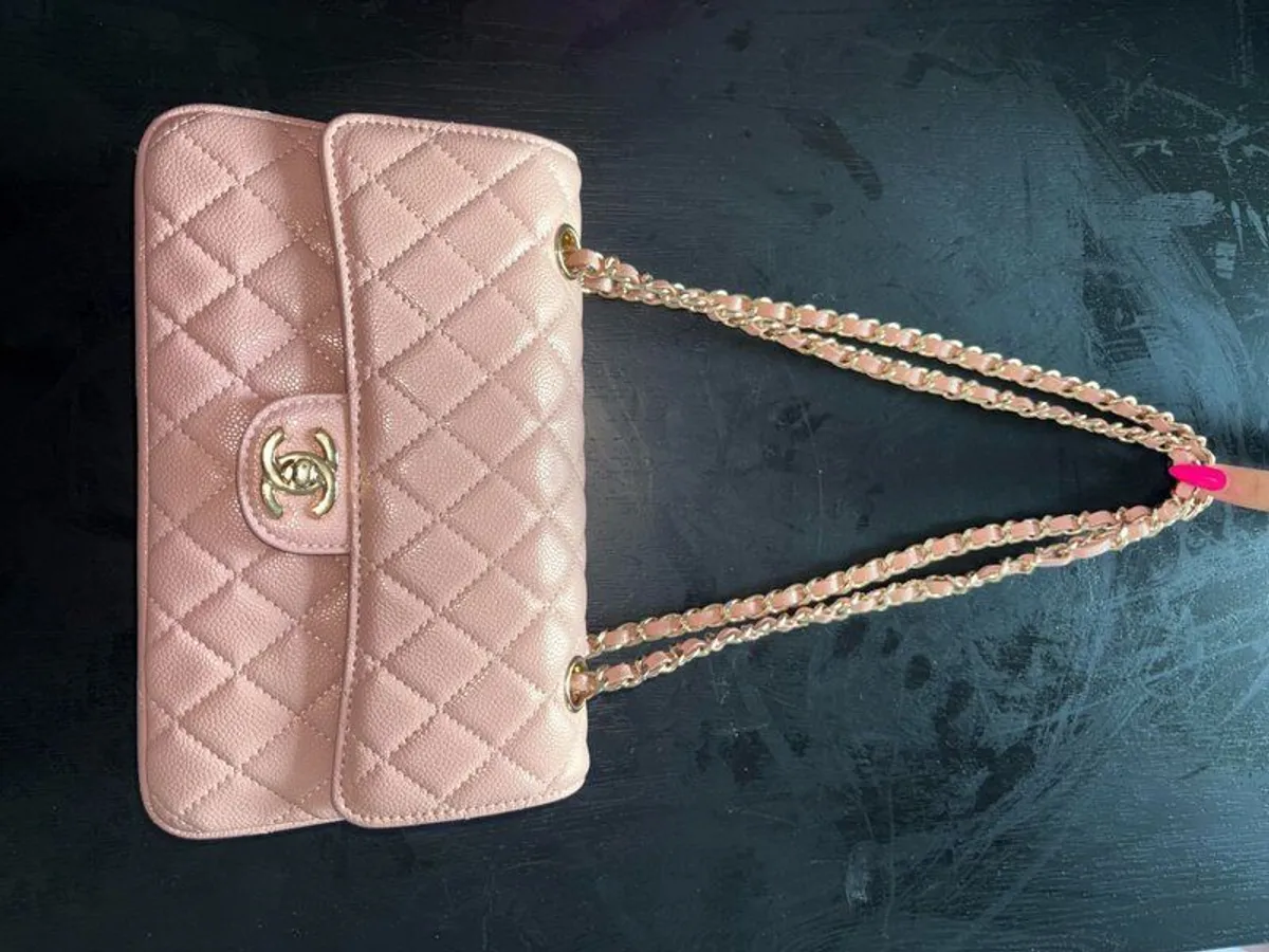 Chanel Pink Quilted Chain Shoulder Bag - Image 3