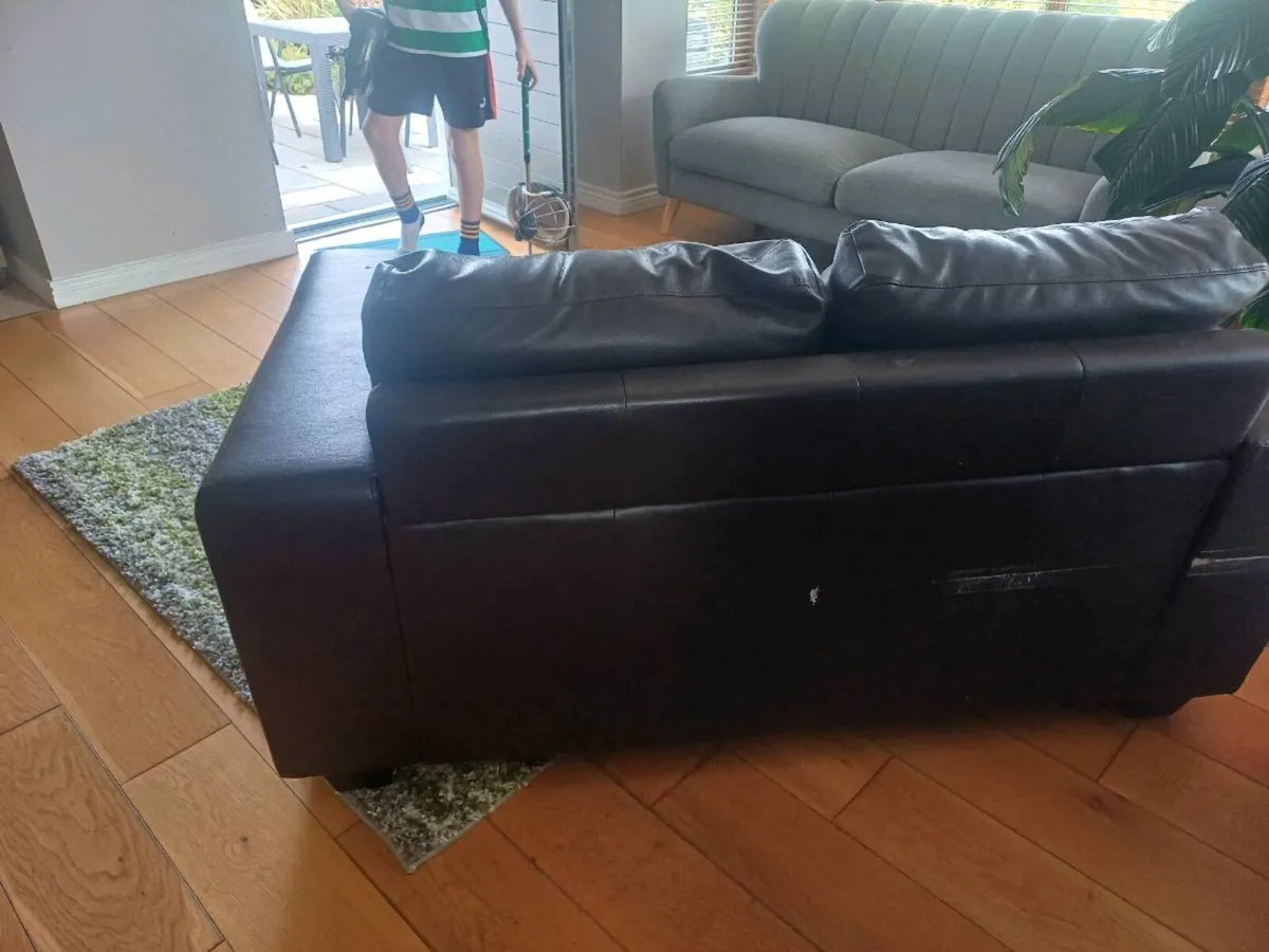 Sofa - Image 3