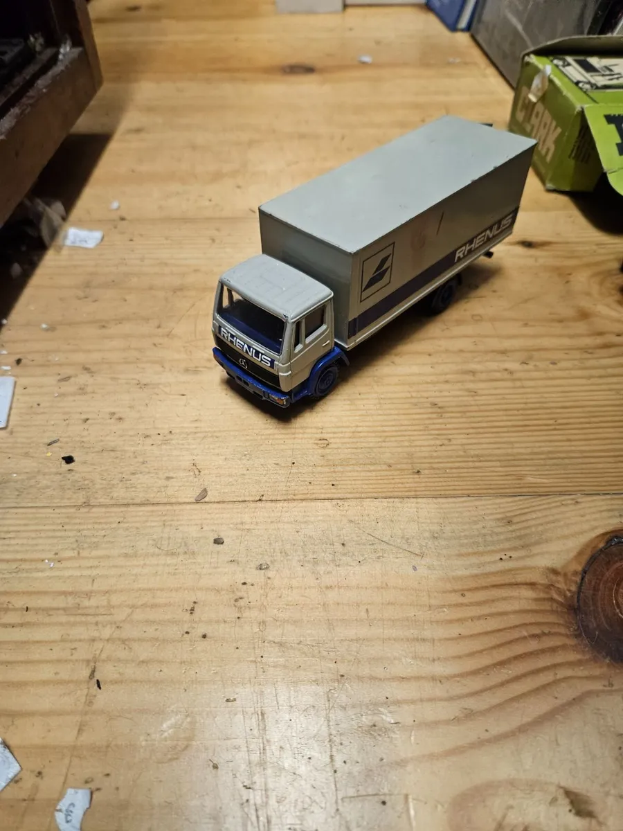 Corgi Conrad Mercedes Truck - Image 1
