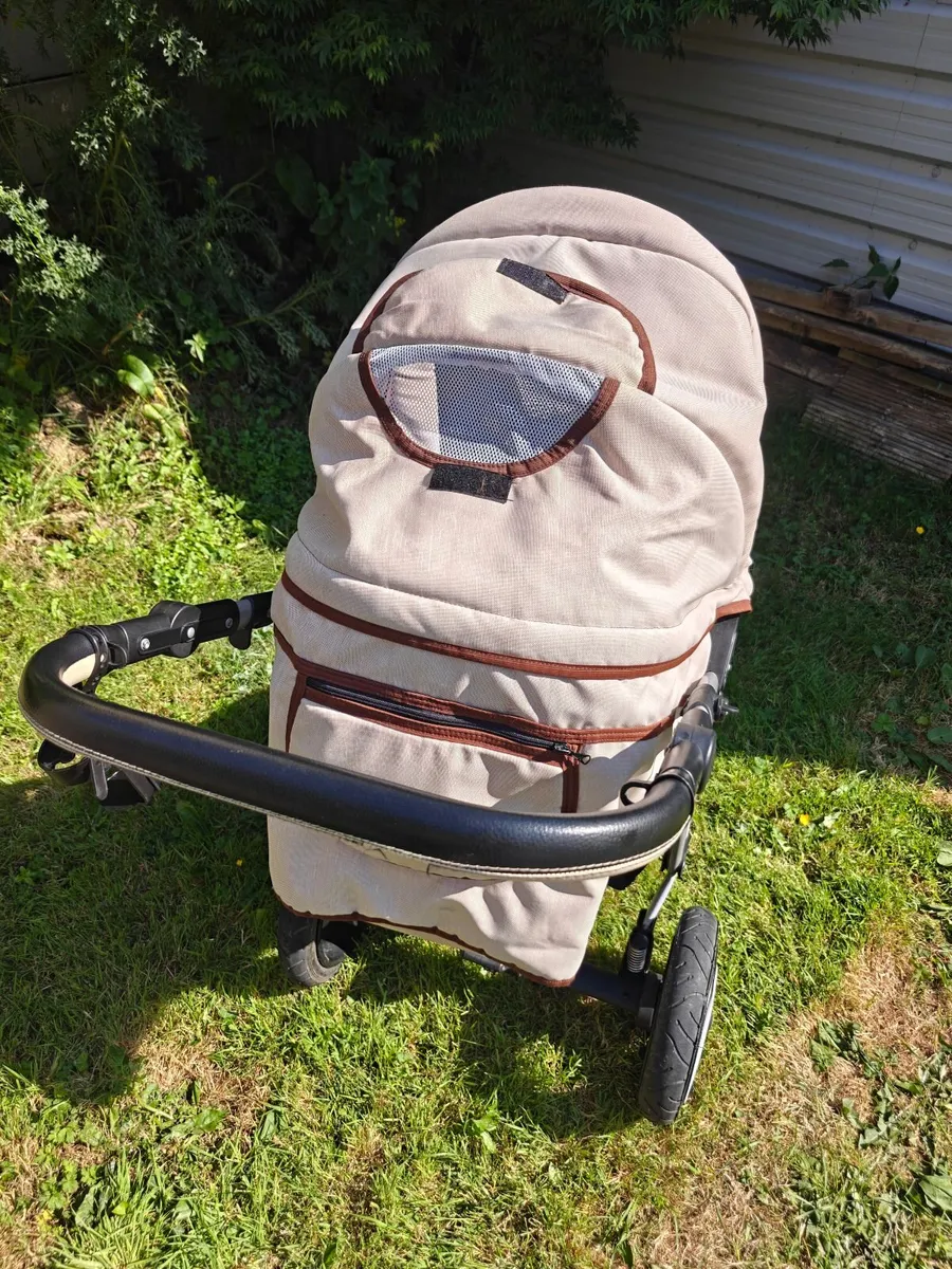 Karex Allivio 3-in-1 Baby Travel System / Pram - Image 3