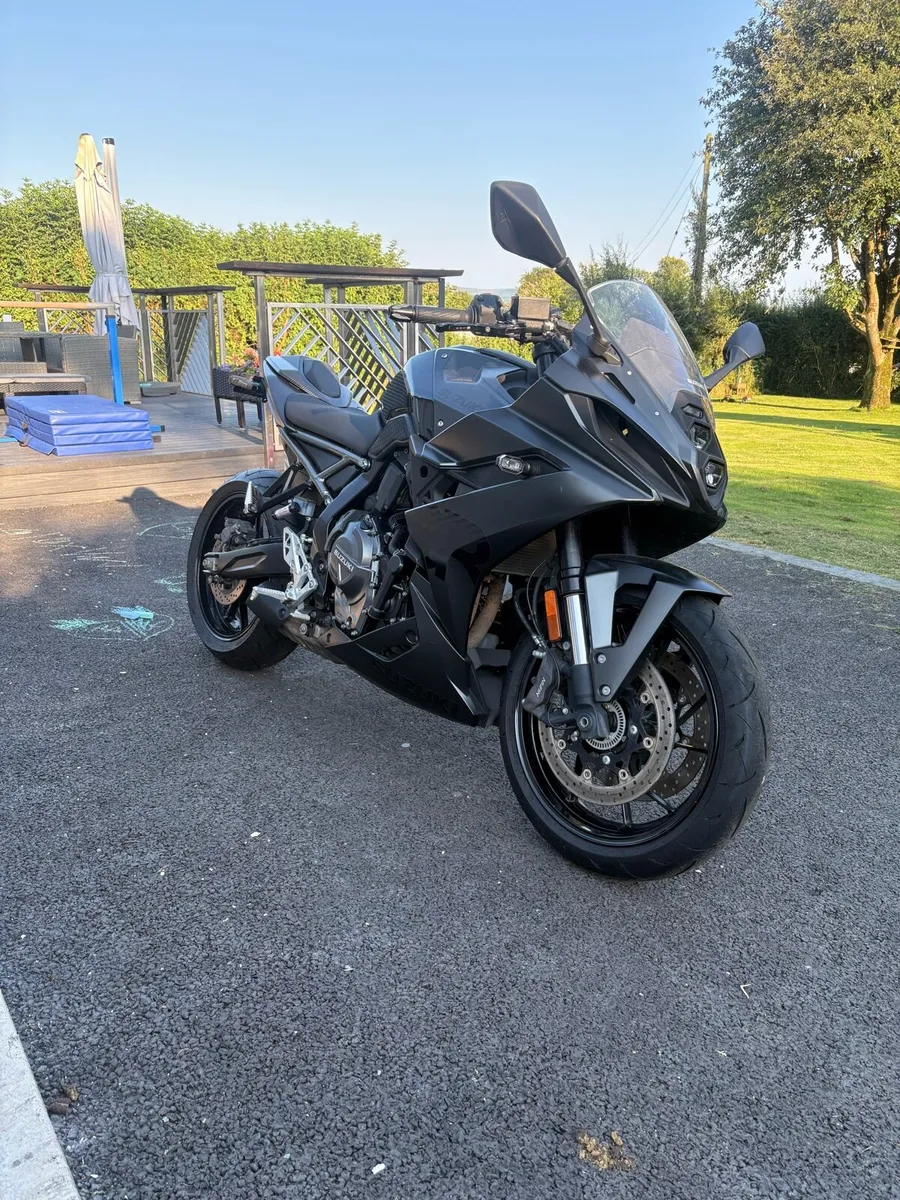 2024 Suzuki gsr 8r - Image 1