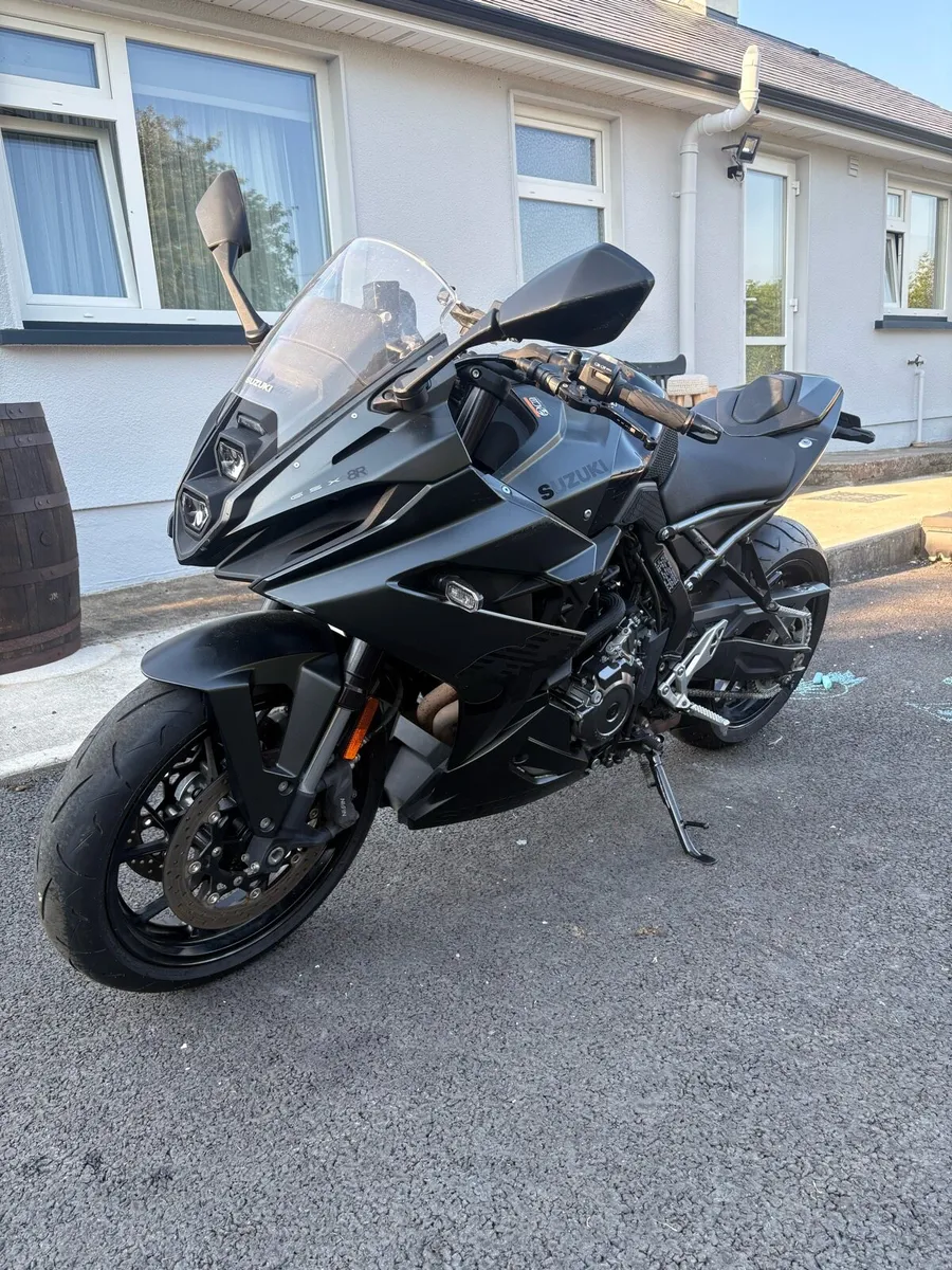 2024 Suzuki gsr 8r - Image 2