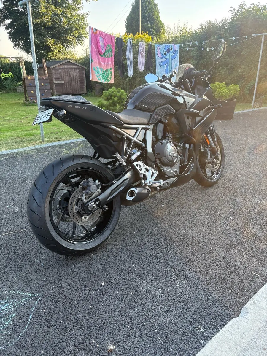 2024 Suzuki gsr 8r - Image 3