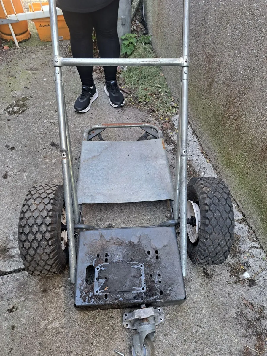 Trolley - Image 1