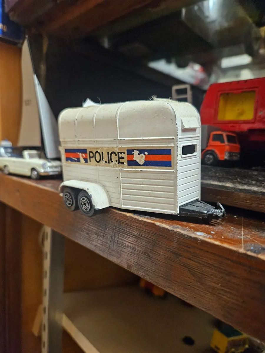 Corgi Horse Box