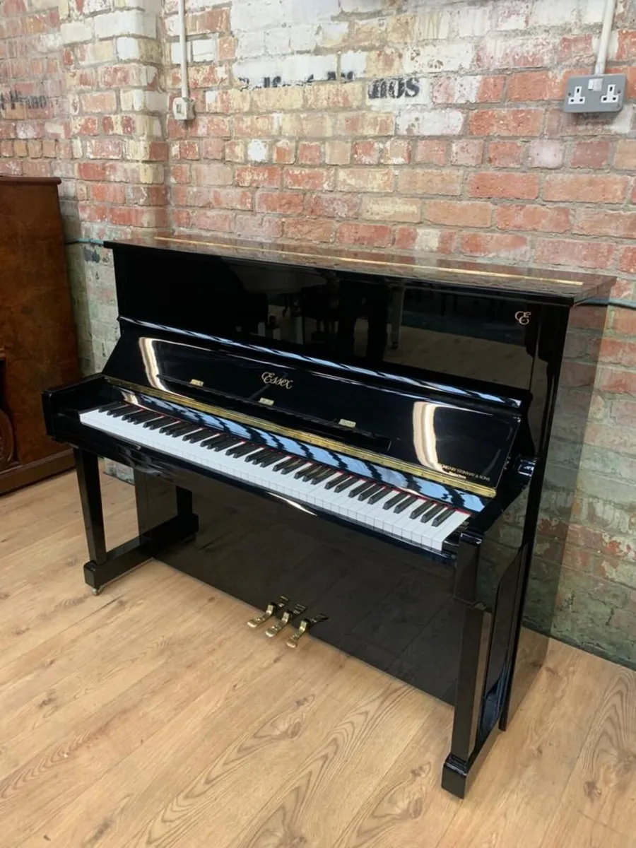 Essex EUP-123 E Classic Studio Upright | 2012 - Image 1