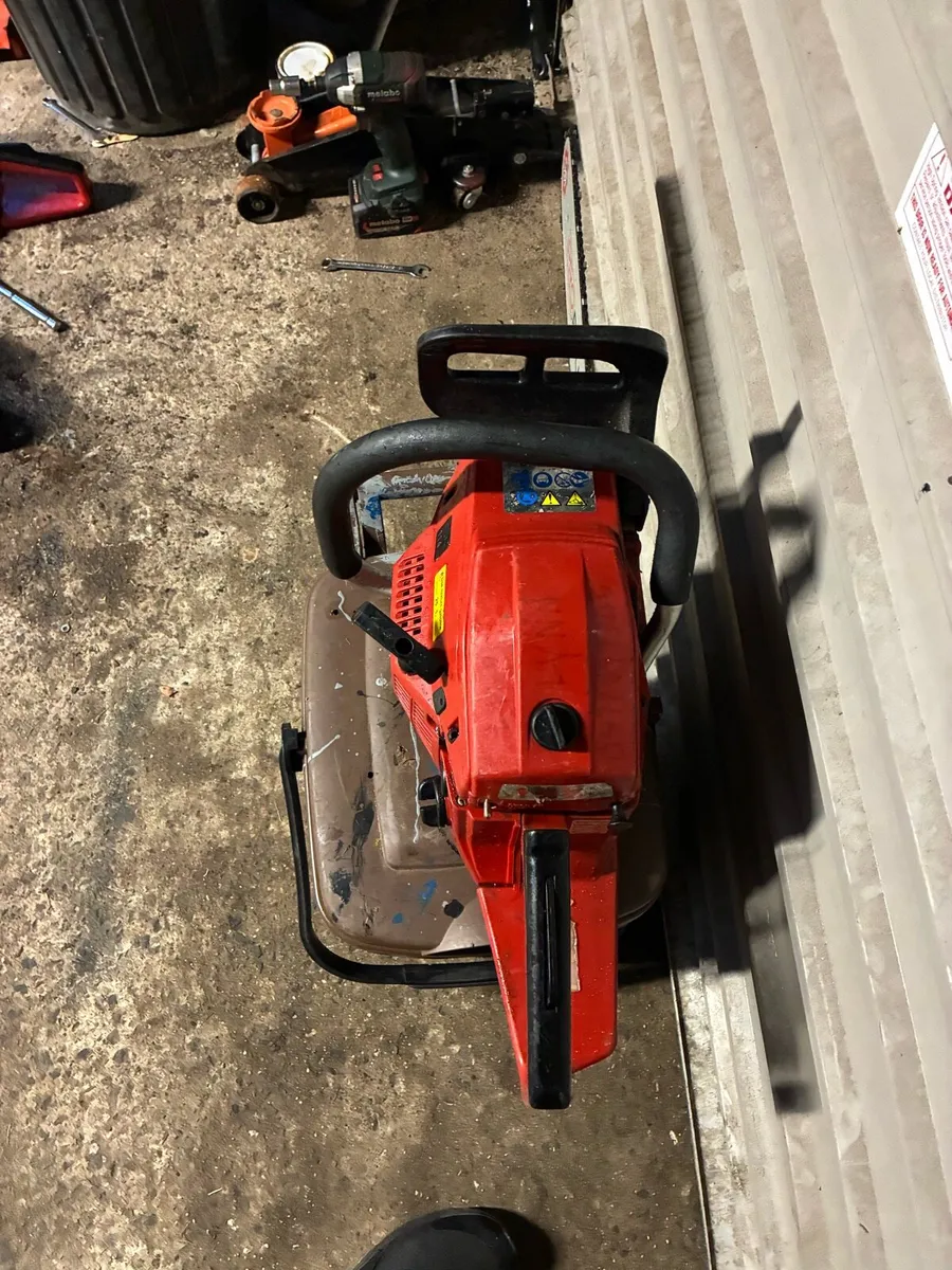 chainsaw - Image 2